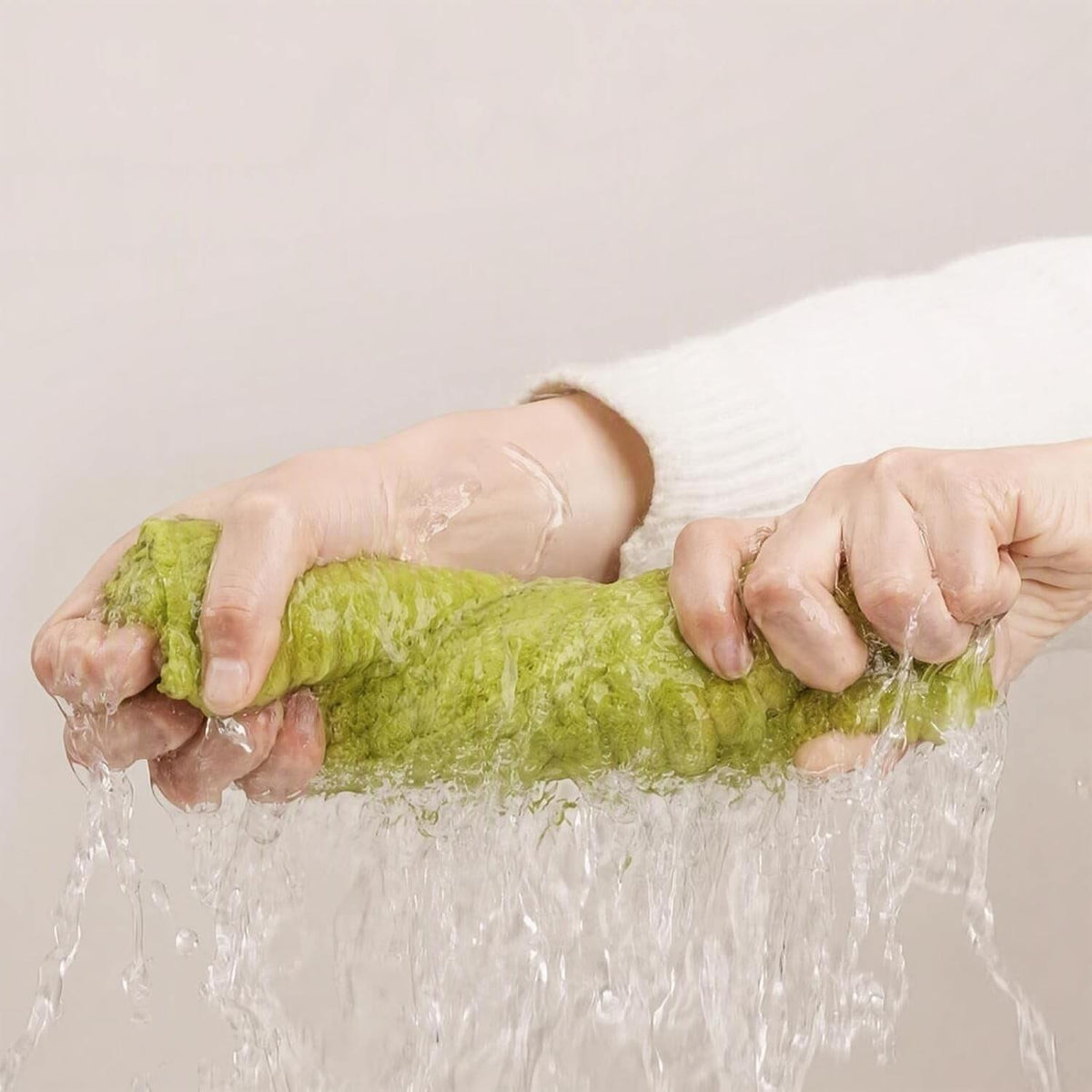 Reusable Microfiber Cleaning Towels Roll (20-Pack, Green)